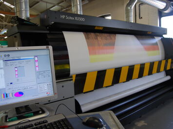 XL1500 Scitex wide format printer