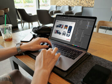 Laptop with Aura vehicle layout design