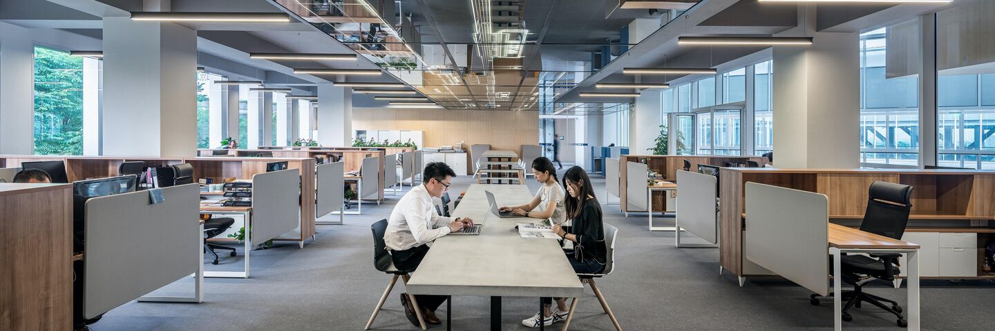 empty office space open plan business meeting