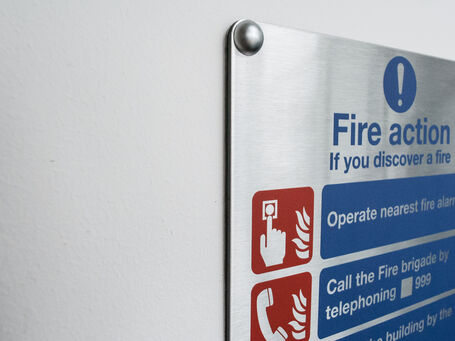 Aura Sign Shop Quickly Simply Order Signage To Your Door Aura